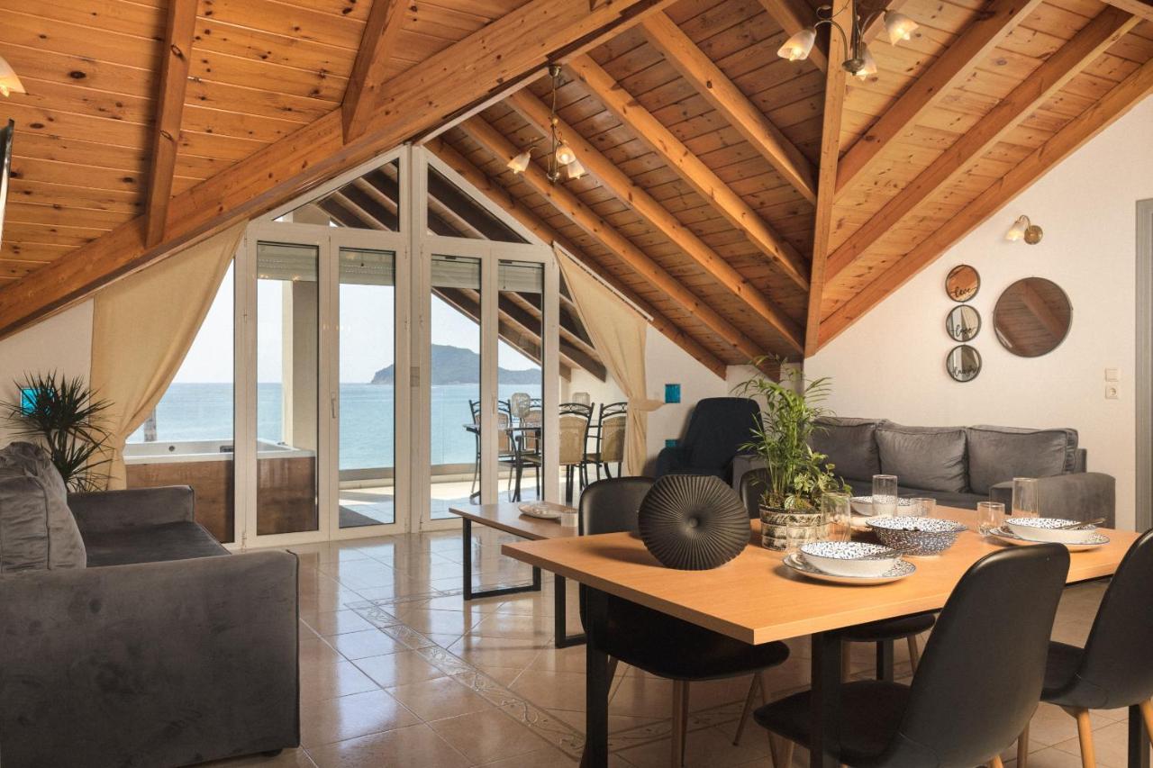 George Beachfront Apartments Lithakia  Exterior foto